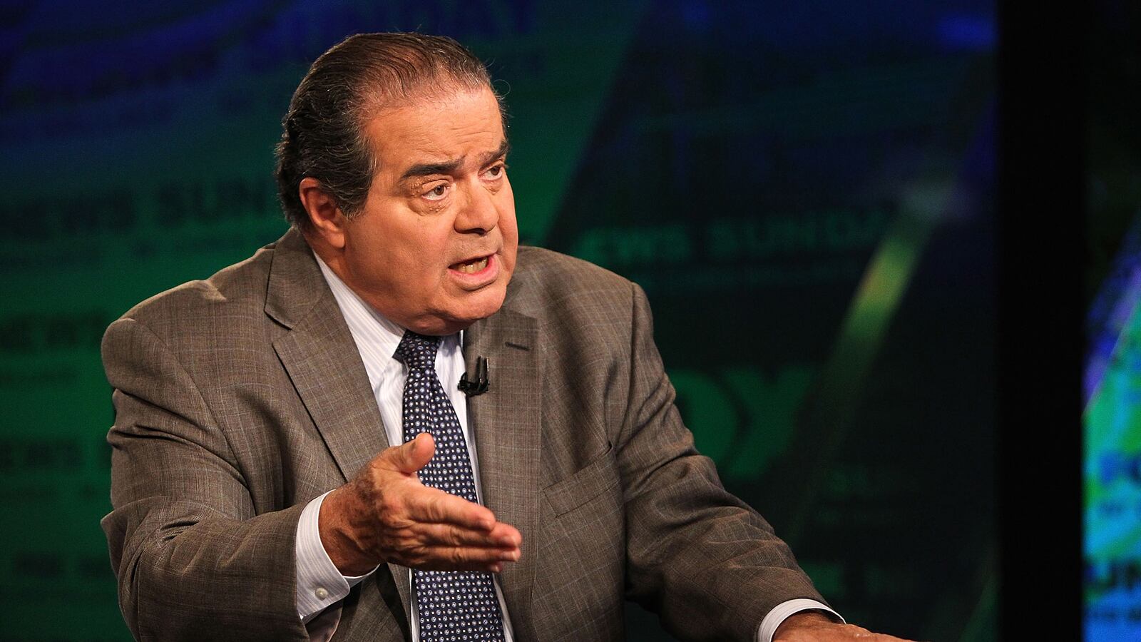 articles/2014/11/10/the-gop-could-make-obama-kill-obamacare/141109-tomasky-scalia-tease_zpqw3g