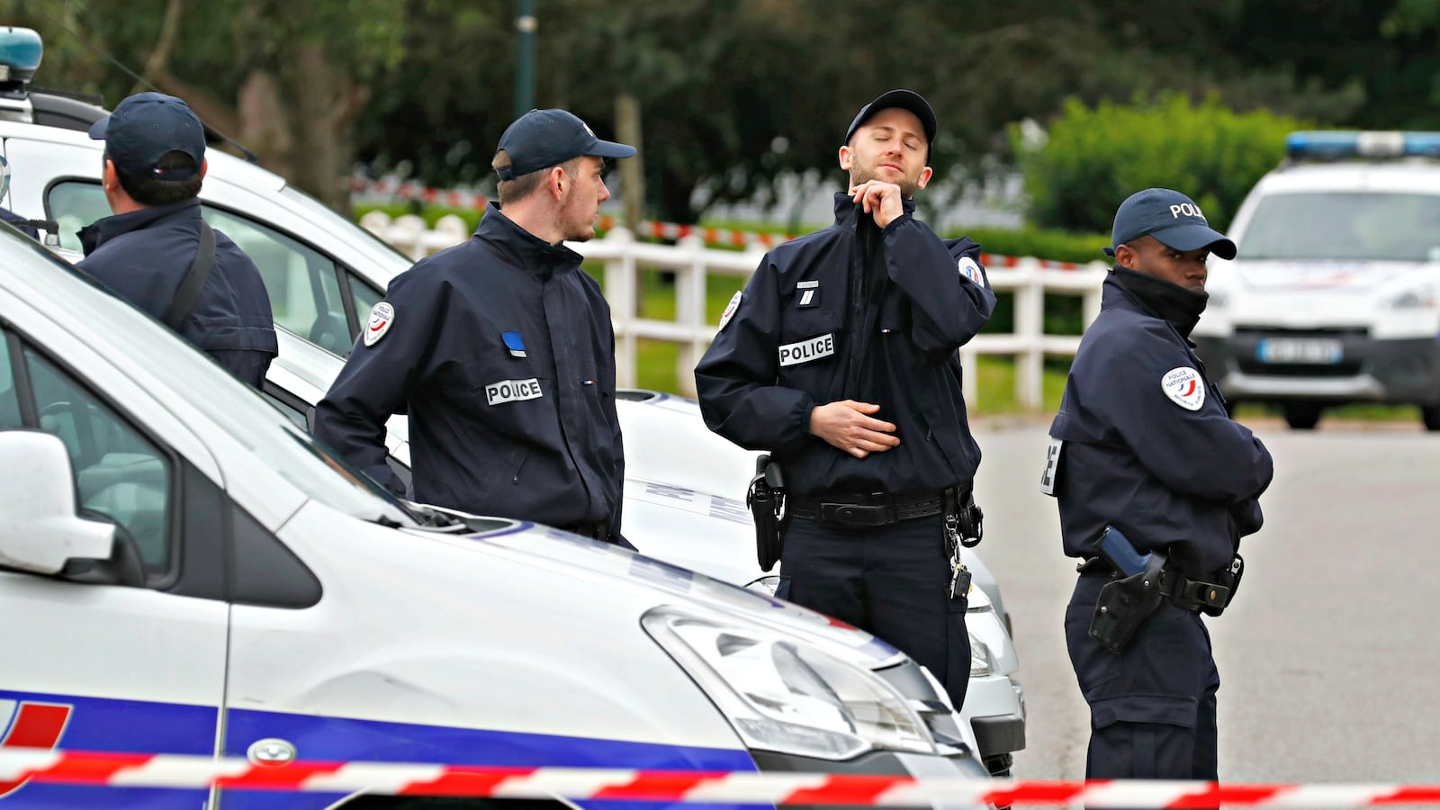 cheats/2016/06/14/french-cop-killer-shot-fb-live-of-attack/160614-magnanville-killing-cheat_odvc7u