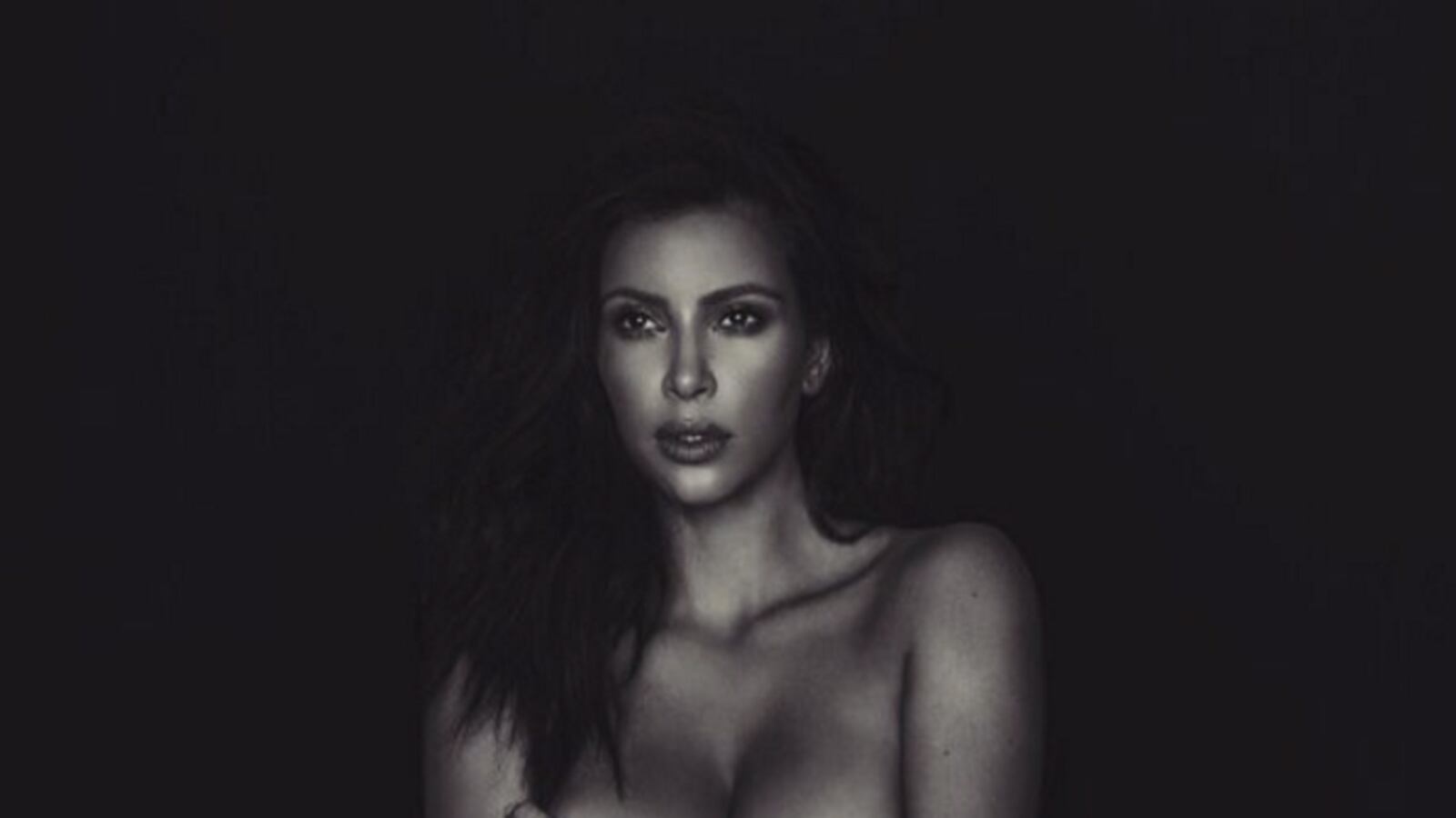 articles/2016/03/08/kim-kardashian-tees-off-on-her-haters-bette-midler-chloe-grace-moretz-and-piers-morgan/160308-stern-kim-kardashian-tease_uvrerv