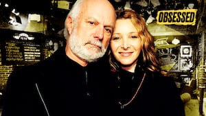 Jim Burrows with Lisa Kudrow