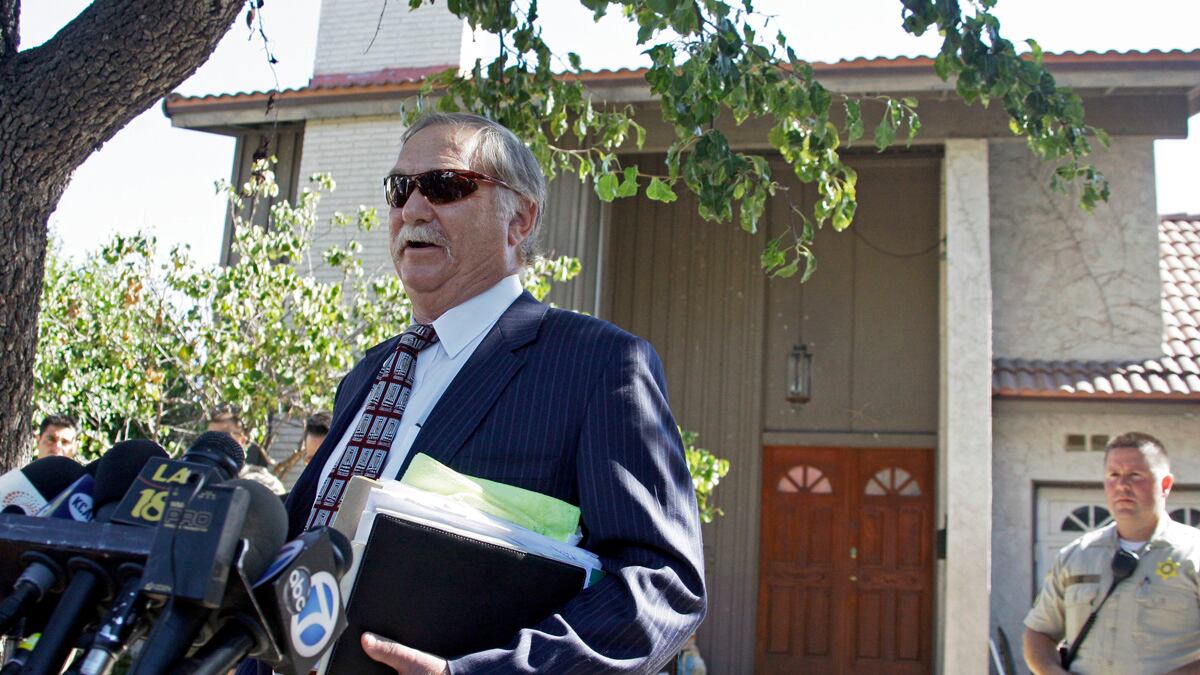 cheats/2012/09/15/alleged-filmmaker-interviewed-by-police/officials-interview-filmmaker-cheat_nlmupv