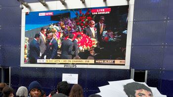 articles/2009/07/07/the-greatest-showman-on-earth/obrien-jackson-memorial_36329_eqybh2