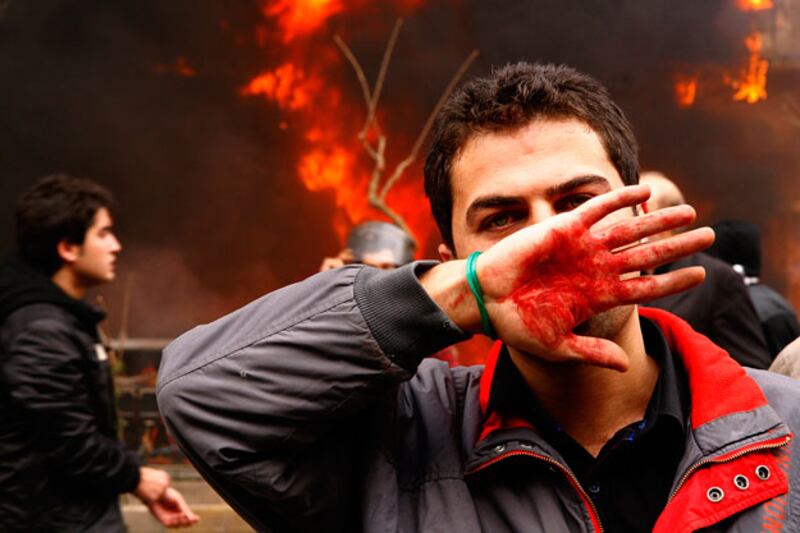 galleries/2009/12/28/protests-in-iran/iran-protests-10_agrlj6