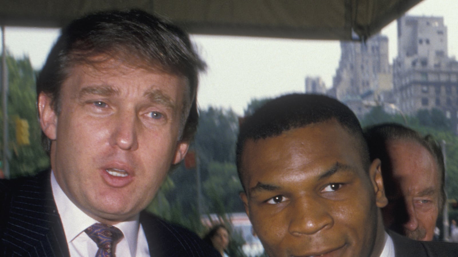articles/2016/09/20/hey-trump-bff-mike-tyson-trump-wants-to-profile-you/160920-dean-trump-tyson-tease_lbmovw