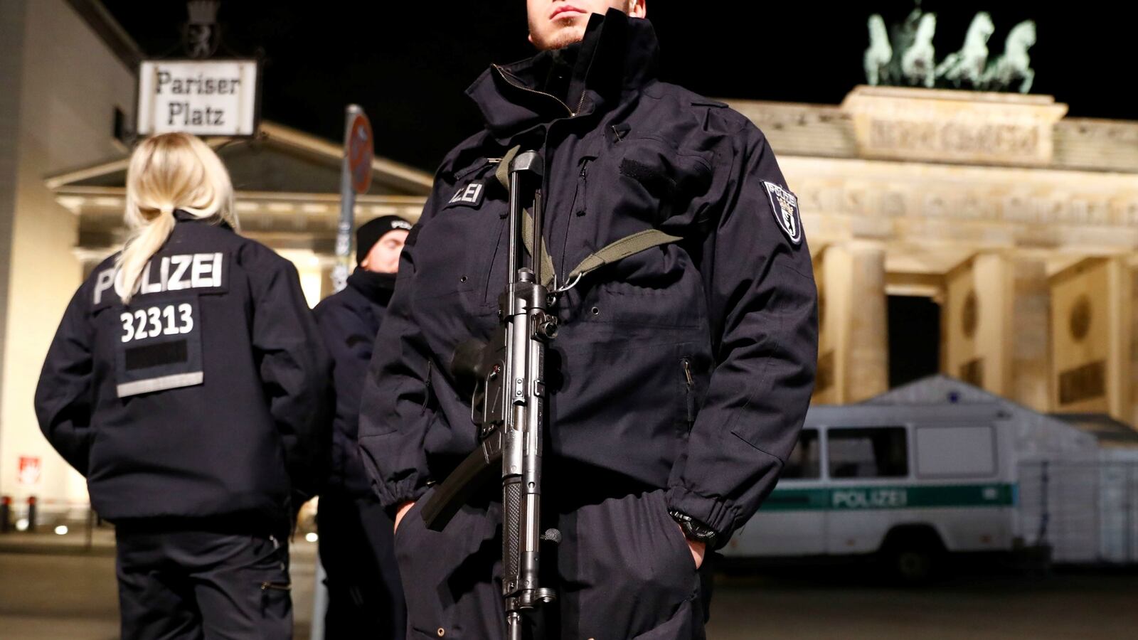 cheats/2016/12/29/tunisian-held-in-berlin-probe-freed/161229-tunisian-released-cheat_hmuupm