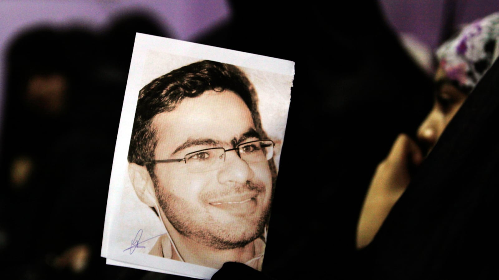 articles/2012/03/25/bahraini-dissident-blogger-ali-abdulemam-missing-for-one-year/bahrain-blogger-ali-abdulemam-shimoda_dmyh0n