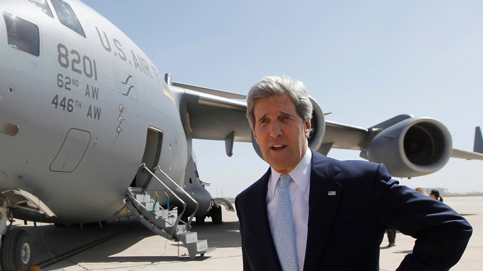 articles/2013/07/26/centcom-commander-unresolved-israeli-palestinian-conflict-meant-i-paid-a-military-security-price-every-day0/130724-lake-kerry-box2_weq0uw