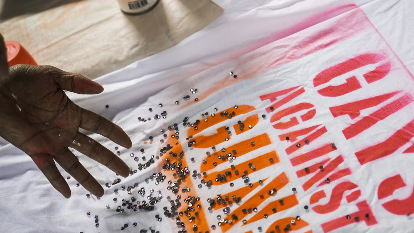 articles/2016/11/15/gays-against-guns-protest-graphically/1611140-Buracco-gays-against-guns-fashion-tease_swtkuj