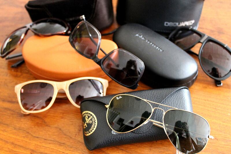 galleries/2014/02/04/tom-lorenzo-s-12-fashion-week-essentials/140203-nyfw-essentials-shades_tunekc