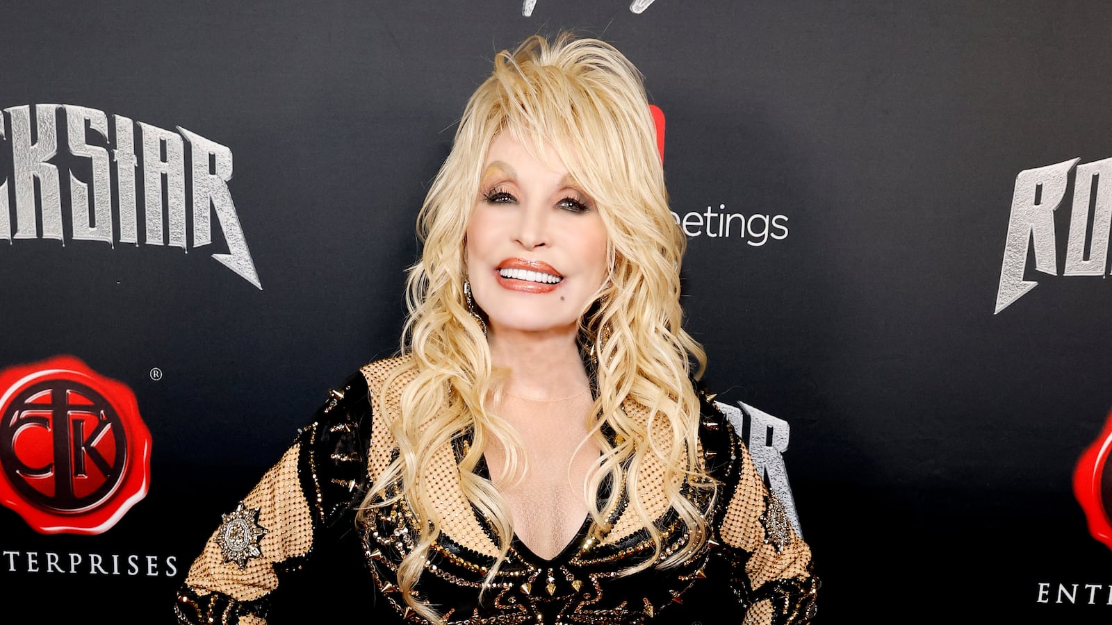NASHVILLE, TENNESSEE - NOVEMBER 16: (EDITORS NOTE: This image has been retouched.) Dolly Parton attends Dolly Parton's Rockstar VIP Album Release Party with American Greetings on November 16, 2023 in Nashville, Tennessee.