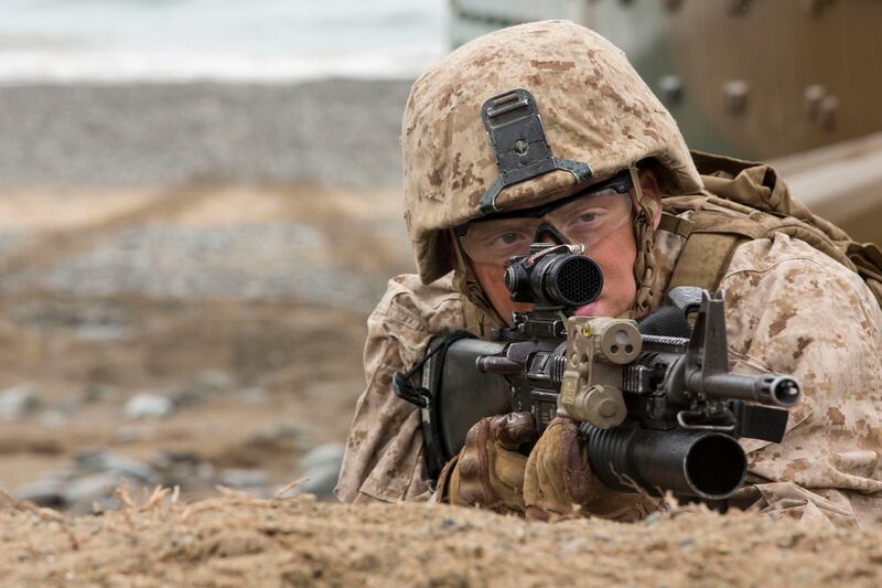 galleries/2015/06/04/the-photography-of-fallen-solider-sara-medina/150604-Sara-Medina-10_ooiwfd