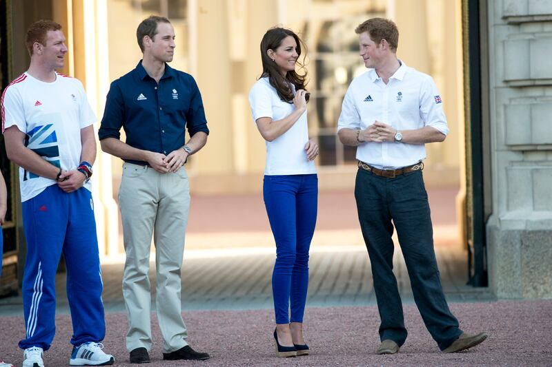 galleries/2010/12/10/kate-middleton-lookbook/kate-middleton-lookbook-120731-3_b2fony