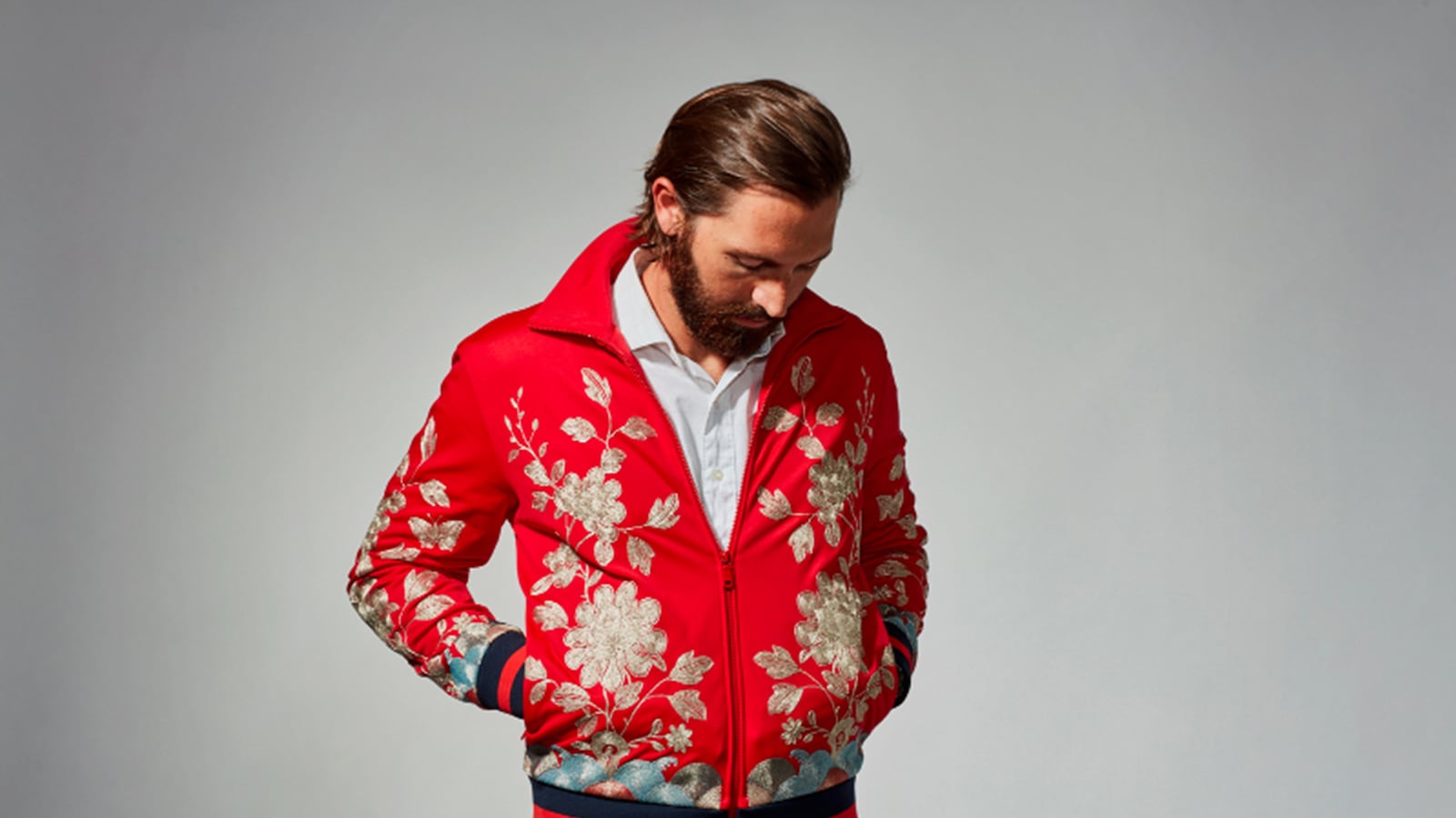 articles/2016/09/06/how-the-tracksuit-got-so-hip/160905-stein-track-suit-tease_lrz2ni