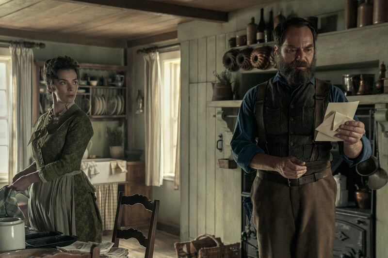 Betty Gilpin as Crete Garfield and Michael Shannon as James Garfield.