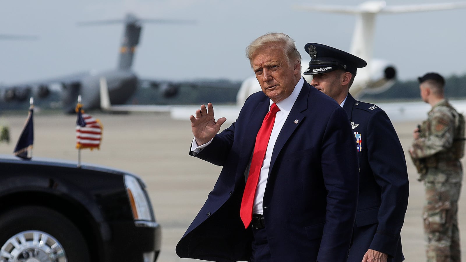 2020-09-02T204117Z_1695575894_RC2KQI99V3F8_RTRMADP_3_USA-TRUMP_ypvihs