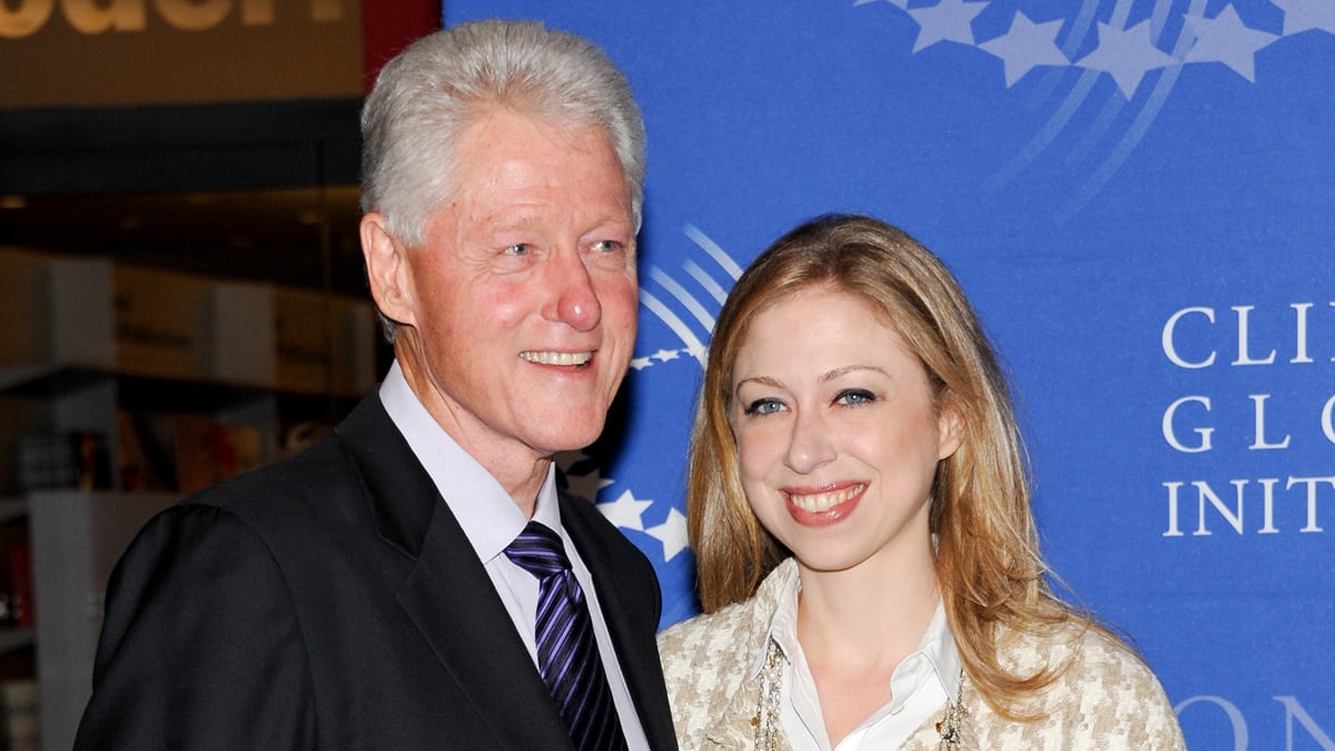 articles/2011/11/09/bill-clinton-undimmed-greatness-shines-at-gala-honoring-keith-richards/bill-chelsea-clinton-interview-daly_n5voce