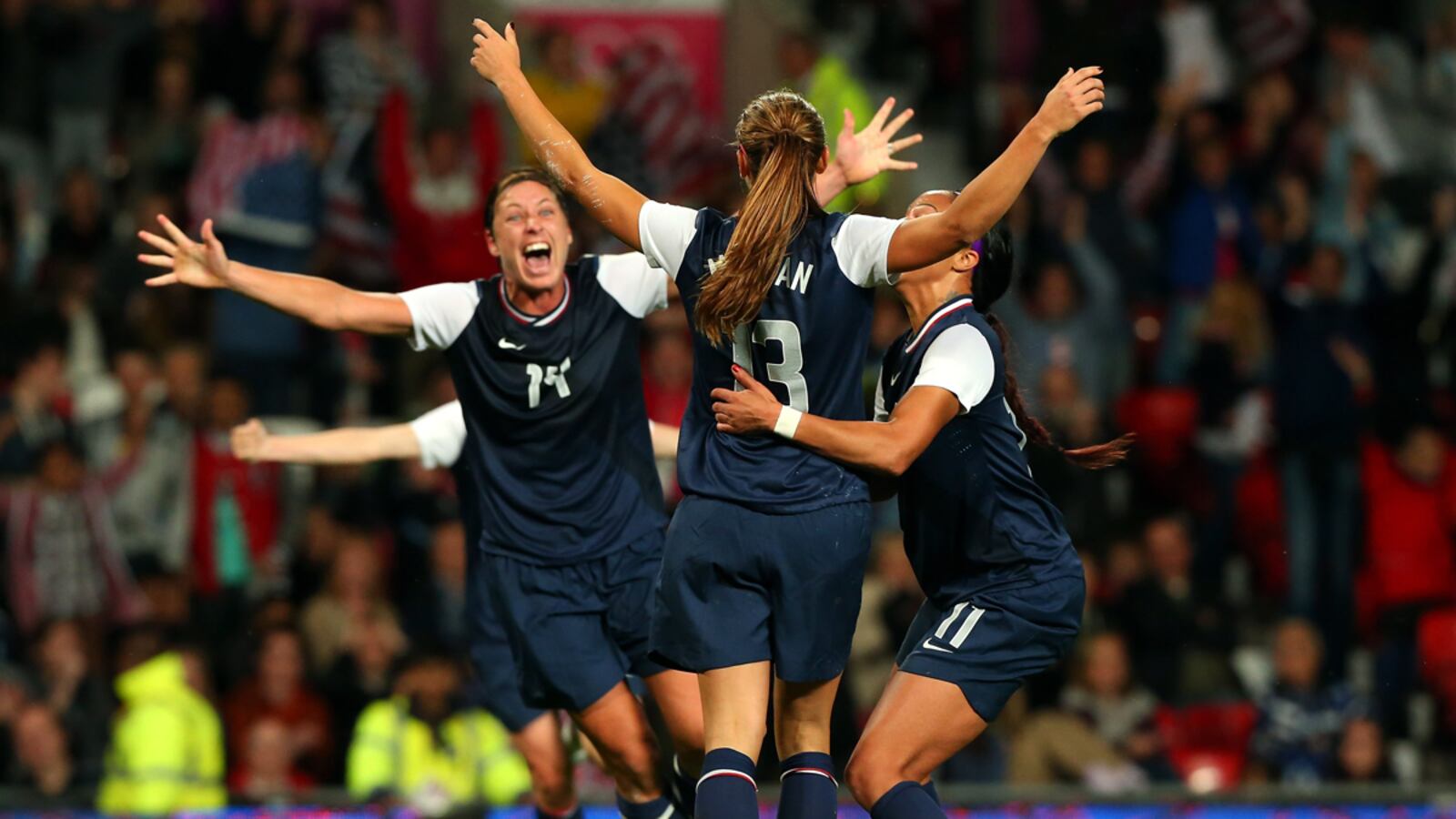 cheats/2012/08/06/u-s-women-beat-canada/us-soccer-win-cheat_abzrja