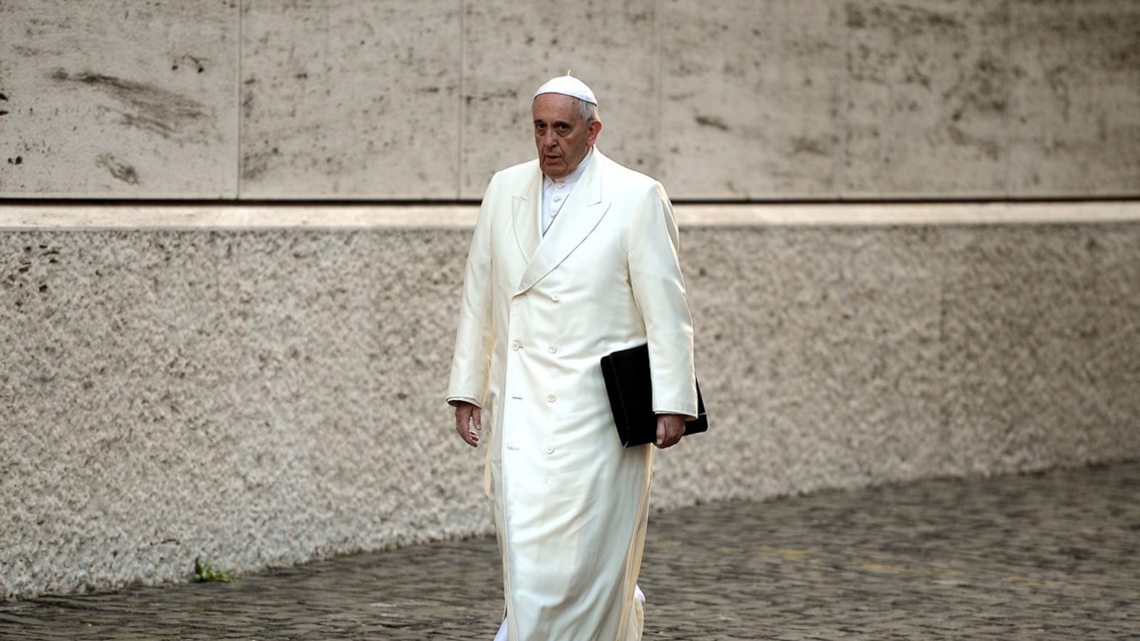 cheats/2016/11/21/pope-to-grant-right-to-forgive-abortion/161121-pope-francis-abortion-cheat_tzxy8r