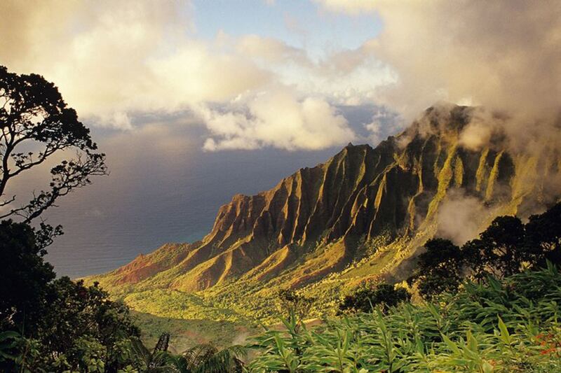 galleries/2013/10/25/top-25-islands-in-the-world-photos/top-islands-kauai-hawaii_wcqvfw