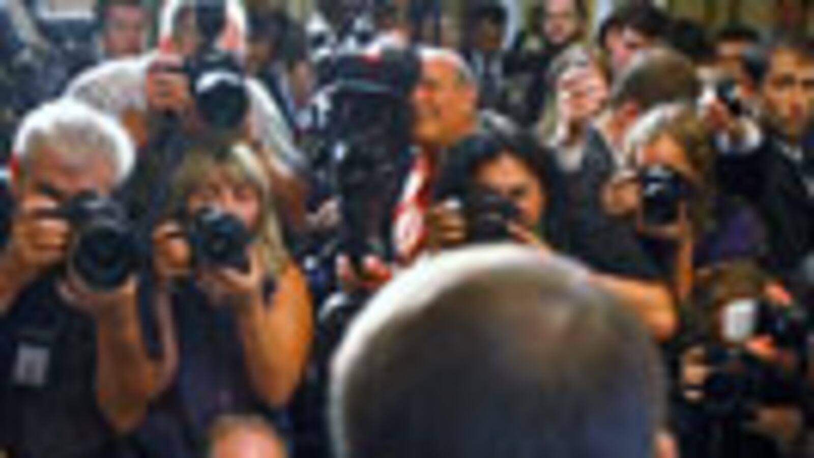 articles/2008/10/05/corporate-scoundrel-makeover/dezenhall-corporate-makeover_46_wfehth