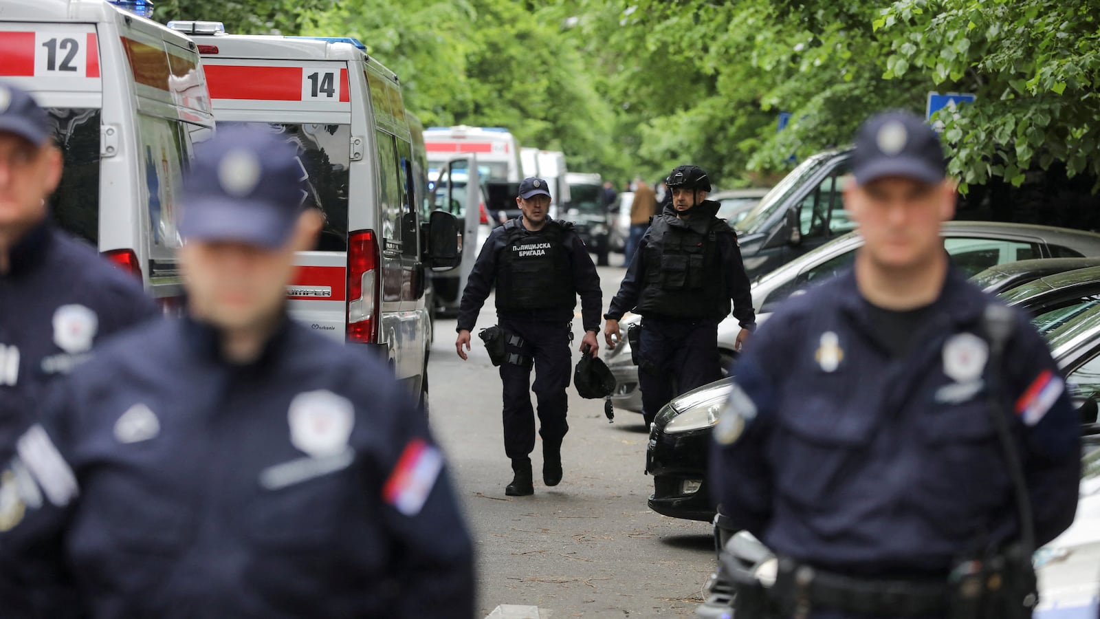 2023-05-03T101617Z_291461046_RC2XQ0A25PTG_RTRMADP_3_SERBIA-SHOOTING_fjshgf