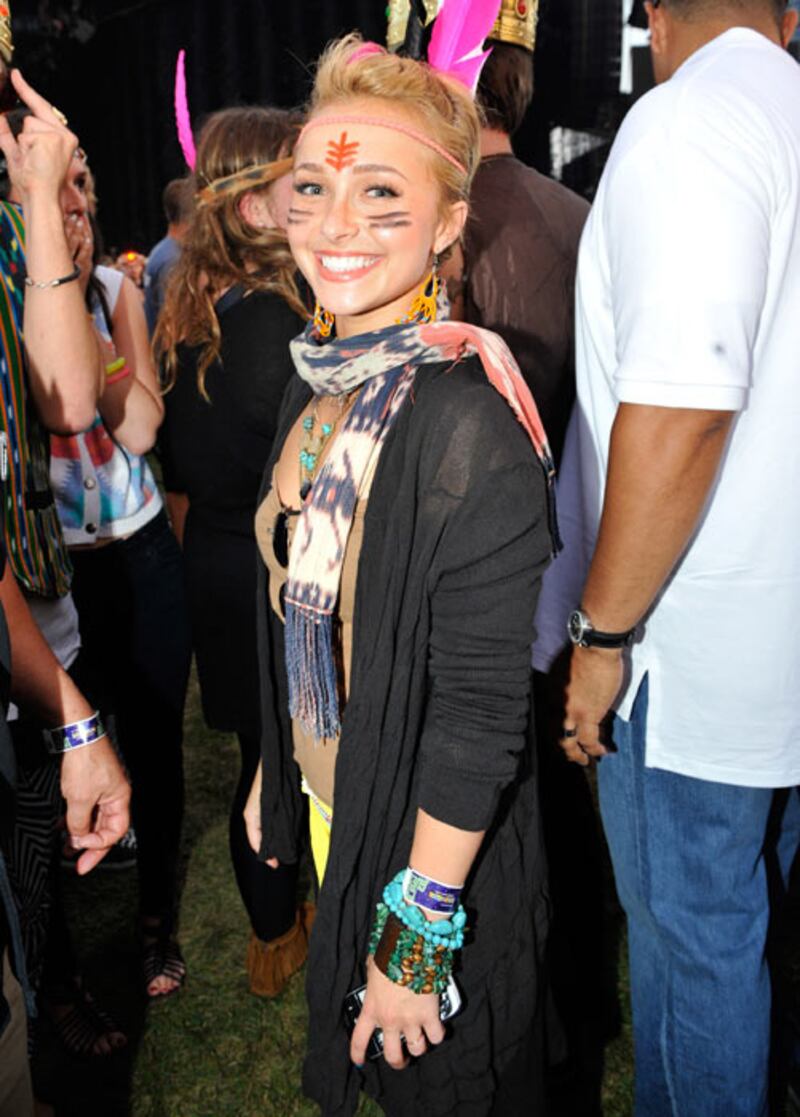 galleries/2010/08/13/summer-concert-style/summer-concert-style---hayden-panettiere_szkys7