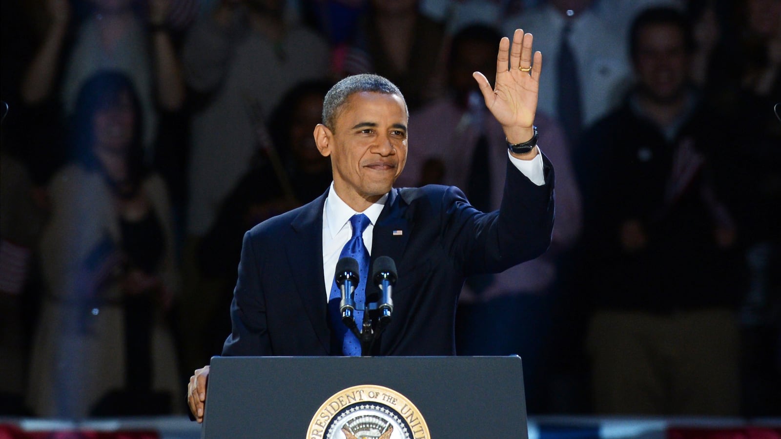 articles/2012/11/07/president-obama-s-victory-speech-a-call-to-arms/obama-gives-victory-speech-grove_u1pcim