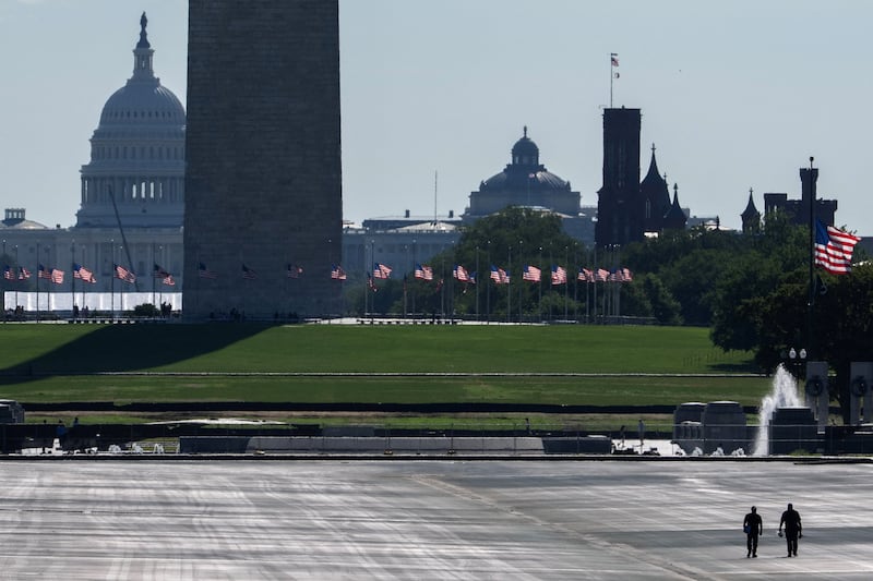 Drained reflecting pool shows no cut marks Donald Trump has claimed were made by "vandals."