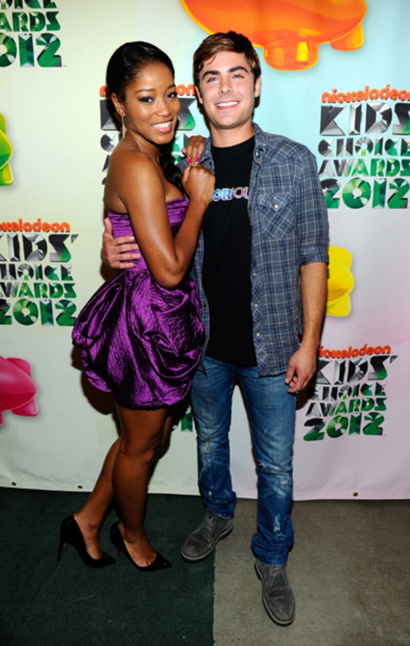 galleries/2012/04/01/kids-choice-awards-red-carpet-taylor-swift-kristen-stewart-more-photos/zac-efron-kids-choice-awards_c7wham