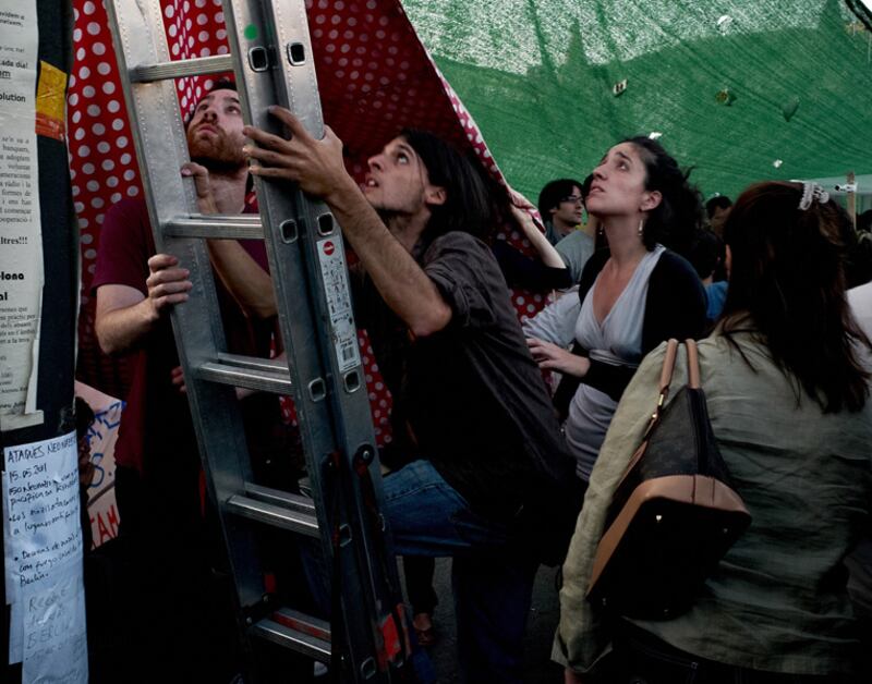 galleries/2012/08/17/back-to-occupy-the-international-center-of-photography-exhibit-photos/occupy-exhibit-9-Lluis_yooarn
