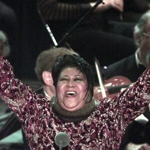 180816-fallon-aretha-tease2_po472s