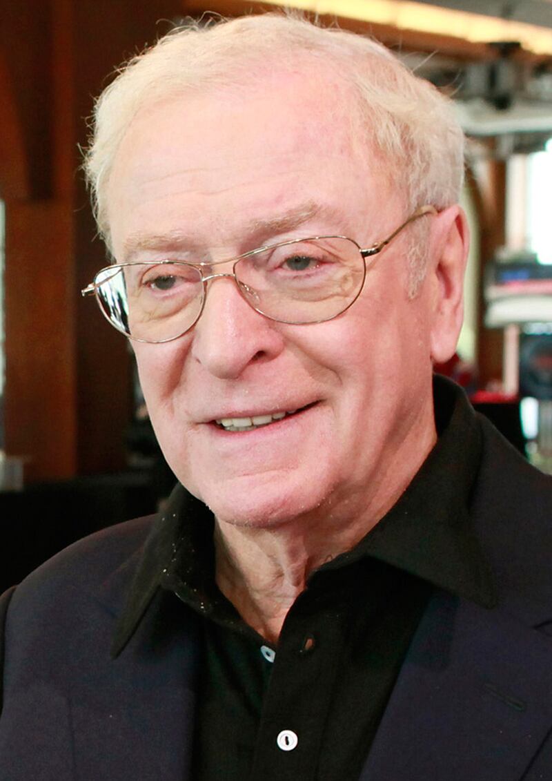 galleries/2012/10/08/mel-gibson-clint-eastwood-and-more-actors-who-almost-played-james-bond-photos/michael-caine-almost-james-bond_abyymv