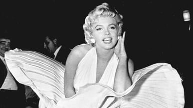 articles/2010/10/20/marilyn-monroe-fragments-review-of-her-diaries/merkin-marilyn-monroe_134171_pzm7xw