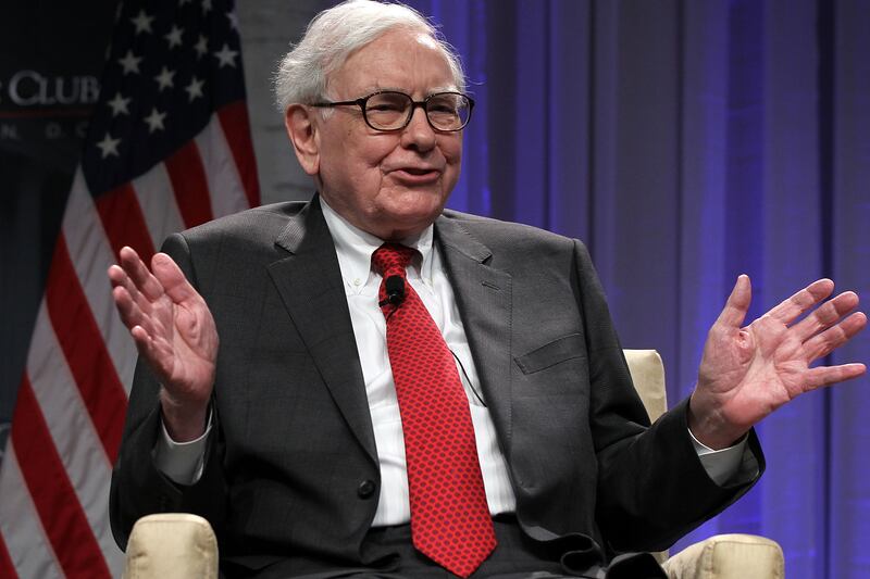 articles/2013/09/20/warren-buffett-slams-debt-ceiling-drama-as-damn-dumb/130920-cnbc_ua5qon