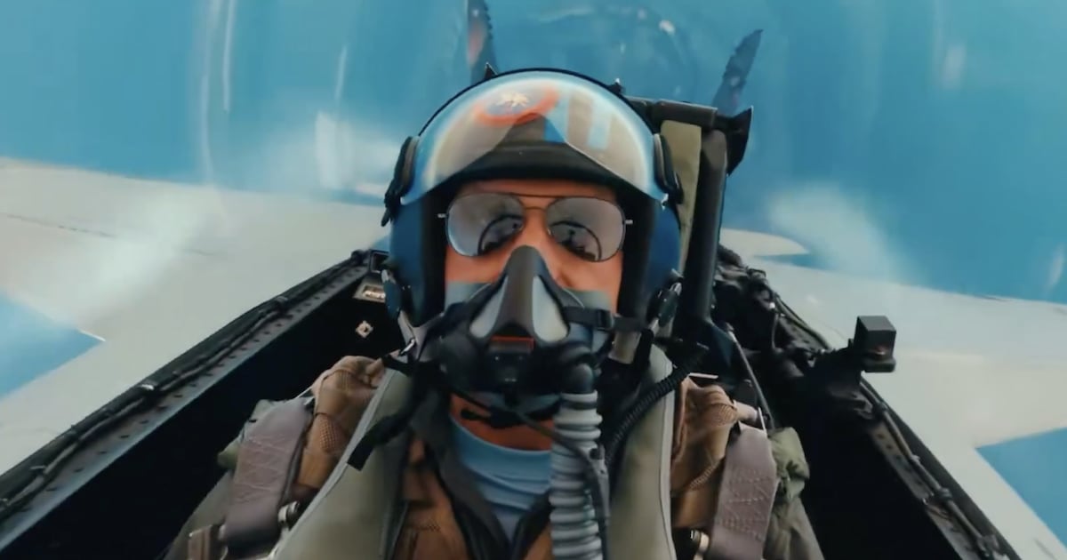 Pentagon Pete Mocked by Own Party for Wild ‘Top Gun’ Stunt