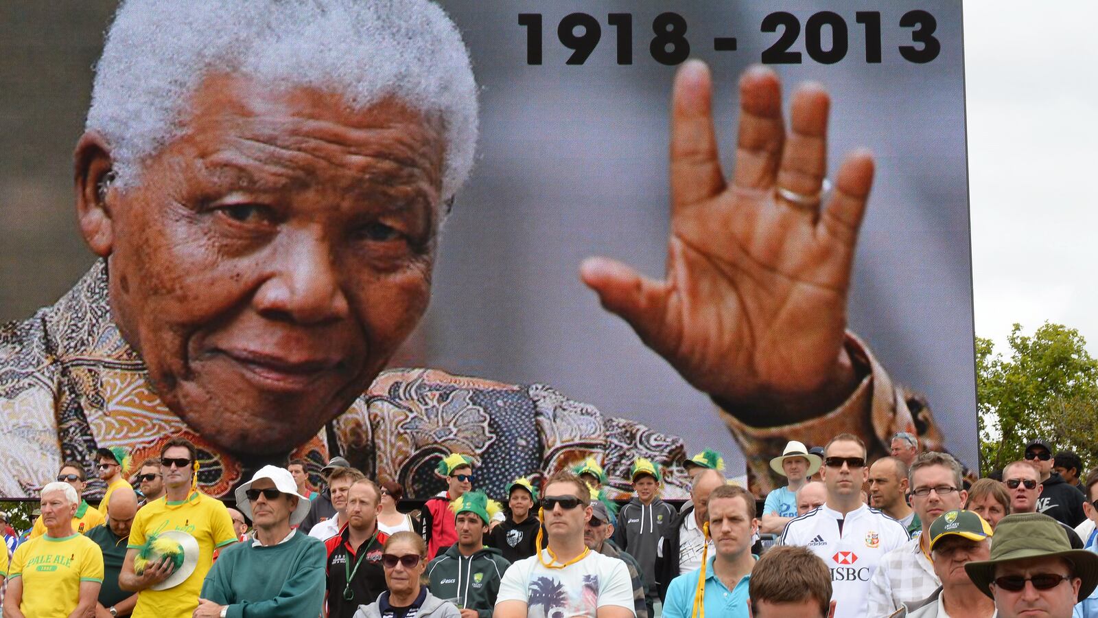 cheats/2013/12/06/mandela-funeral-set-for-dec-15/131205-mandela-reax6_alefrb