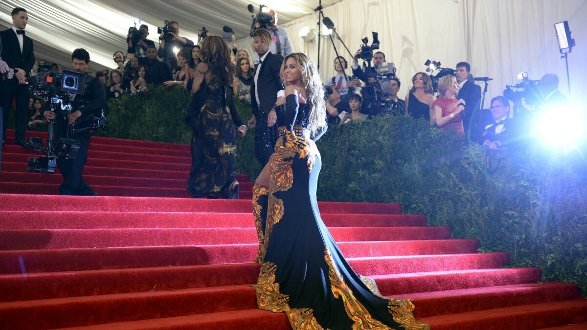 cheats/2013/05/17/report-beyonc-pregnant-again/beyonce-pregnant-cheat_yscm77