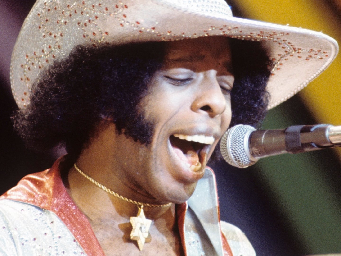 Netflix Will Traumatize You With Deep Dive Into Poop Cruise