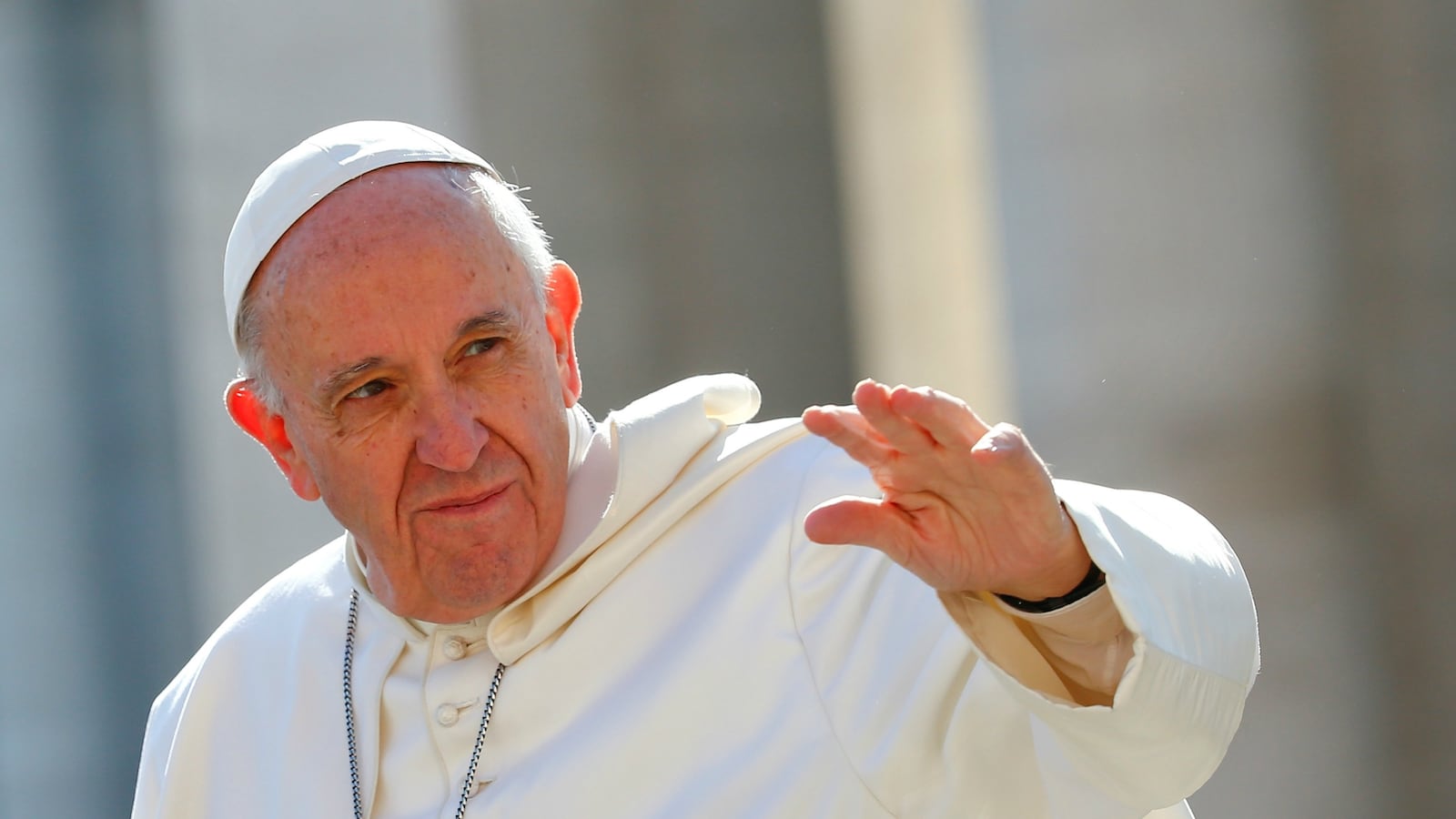 articles/2017/03/19/pope-francis-tells-priests-to-have-exorcists-on-call/170319-nadeau-tease_bhzag1