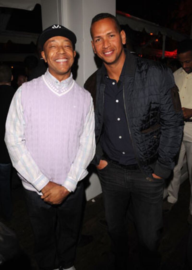 galleries/2010/02/05/stars-celebrate-super-bowl-xliv/super-bowl-celerussell-simmons-and-alex-rodriguez_roxor7