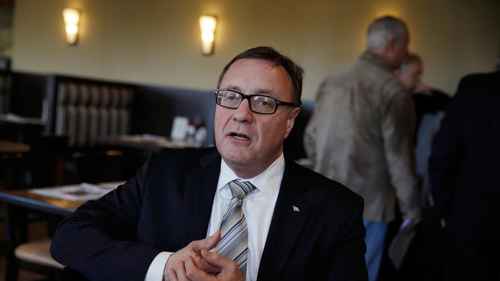 articles/2014/06/03/new-jersey-rejects-tea-party-candidate-again/140603-nuzzi-lonegan-tease_ebaid9