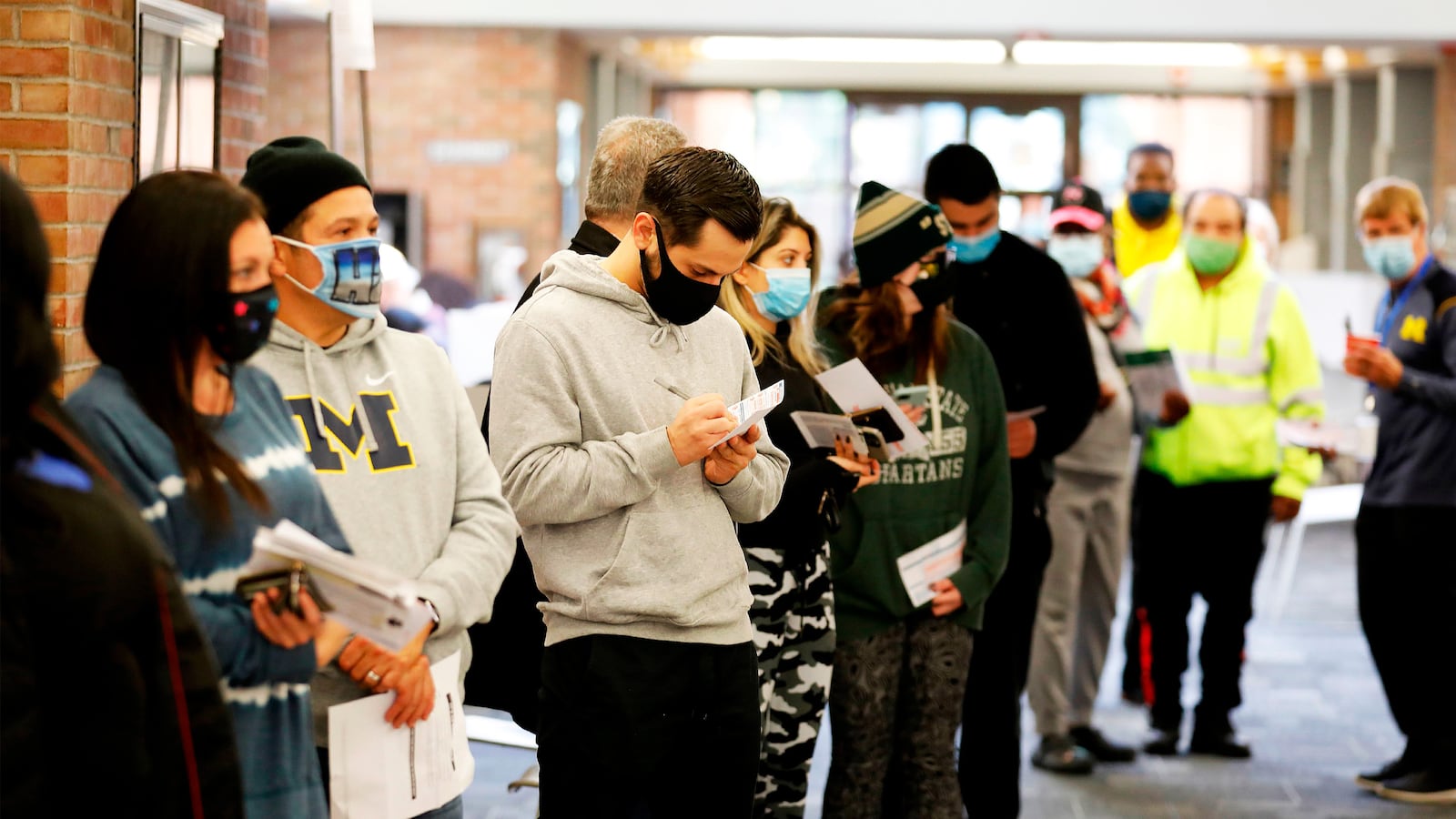 201101-Perkins-Early-Voting-Surges-Michigan-tease_zawt8x