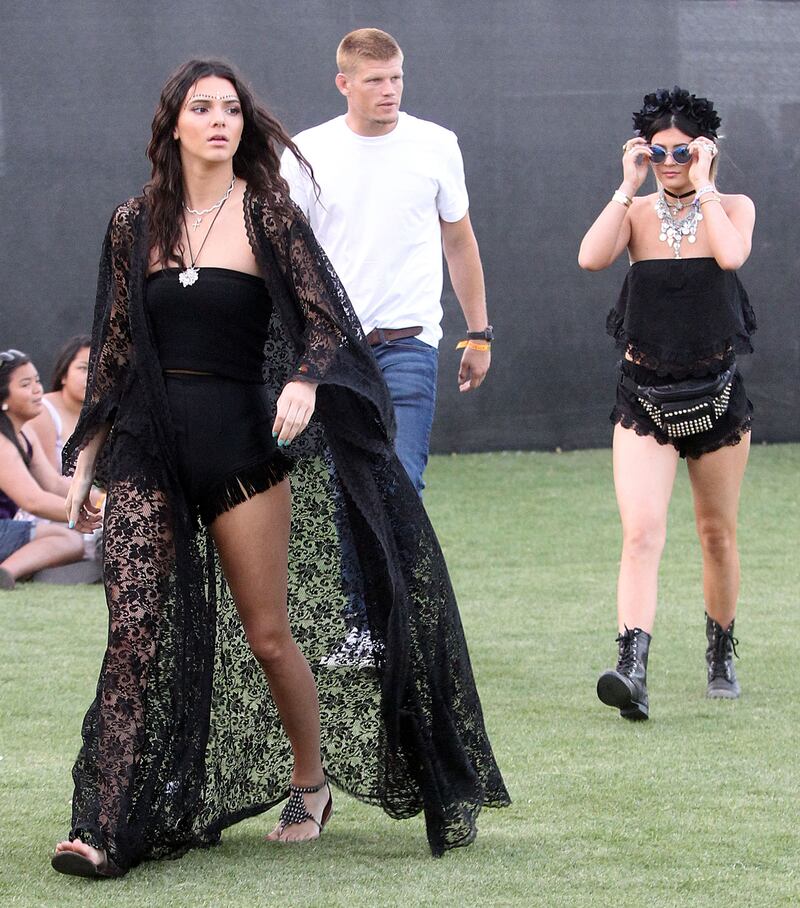 galleries/2014/04/14/jourdan-dunn-rita-ora-and-more-celebrities-at-coachella-2014-photos/2014-coachella-fashion-jenners_sh8oaw