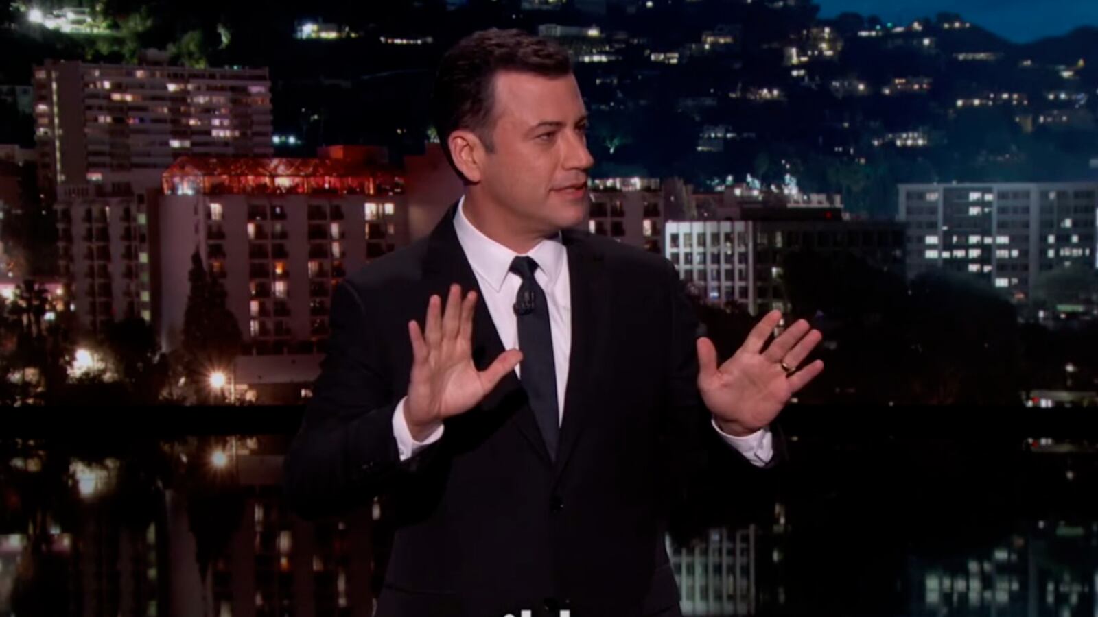 articles/2015/07/29/kimmel-pleads-for-positive-solution-to-lion-s-death/150729-viralvid-kimmel-tease_tjzhme