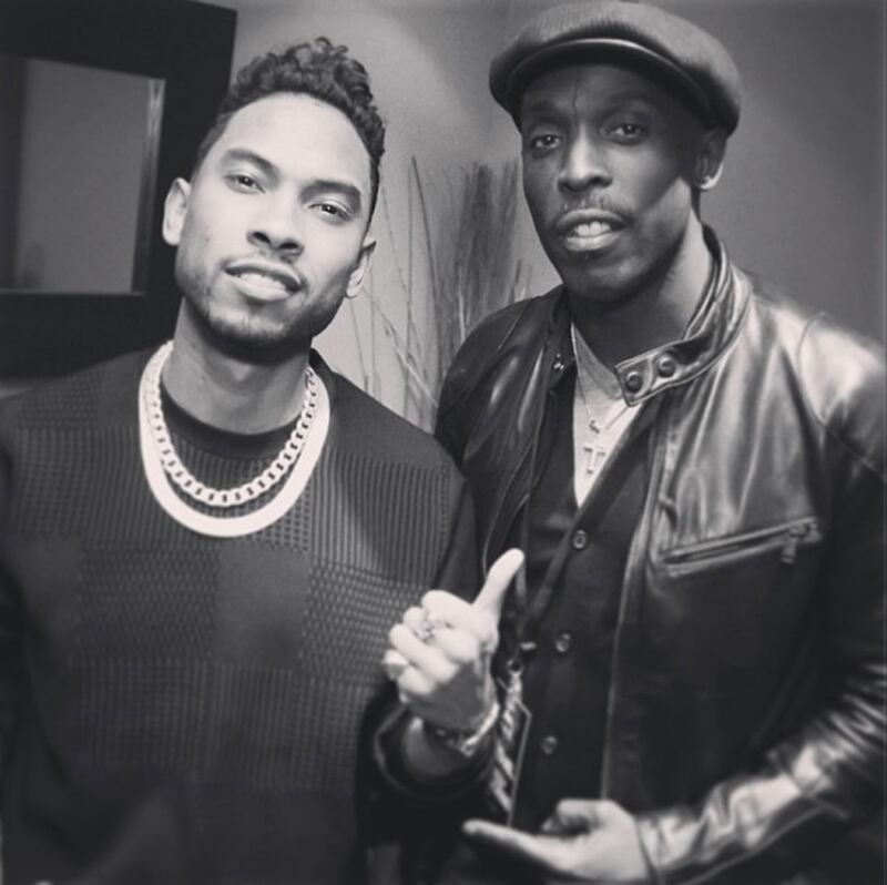 galleries/2012/12/23/the-rolling-stones-paul-mccartney-more-celebrity-twitter-pictures-photos/twitpics-122312-miguel_v41lcx