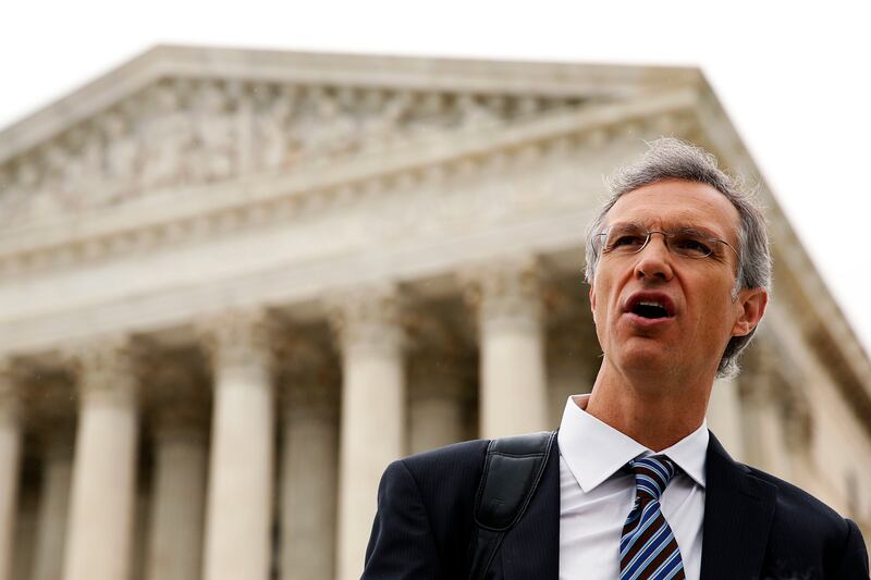 articles/2014/04/30/can-government-call-the-shots-on-cellphone-privacy/140430-us-supreme-court-cellphone-tease_nb1isg