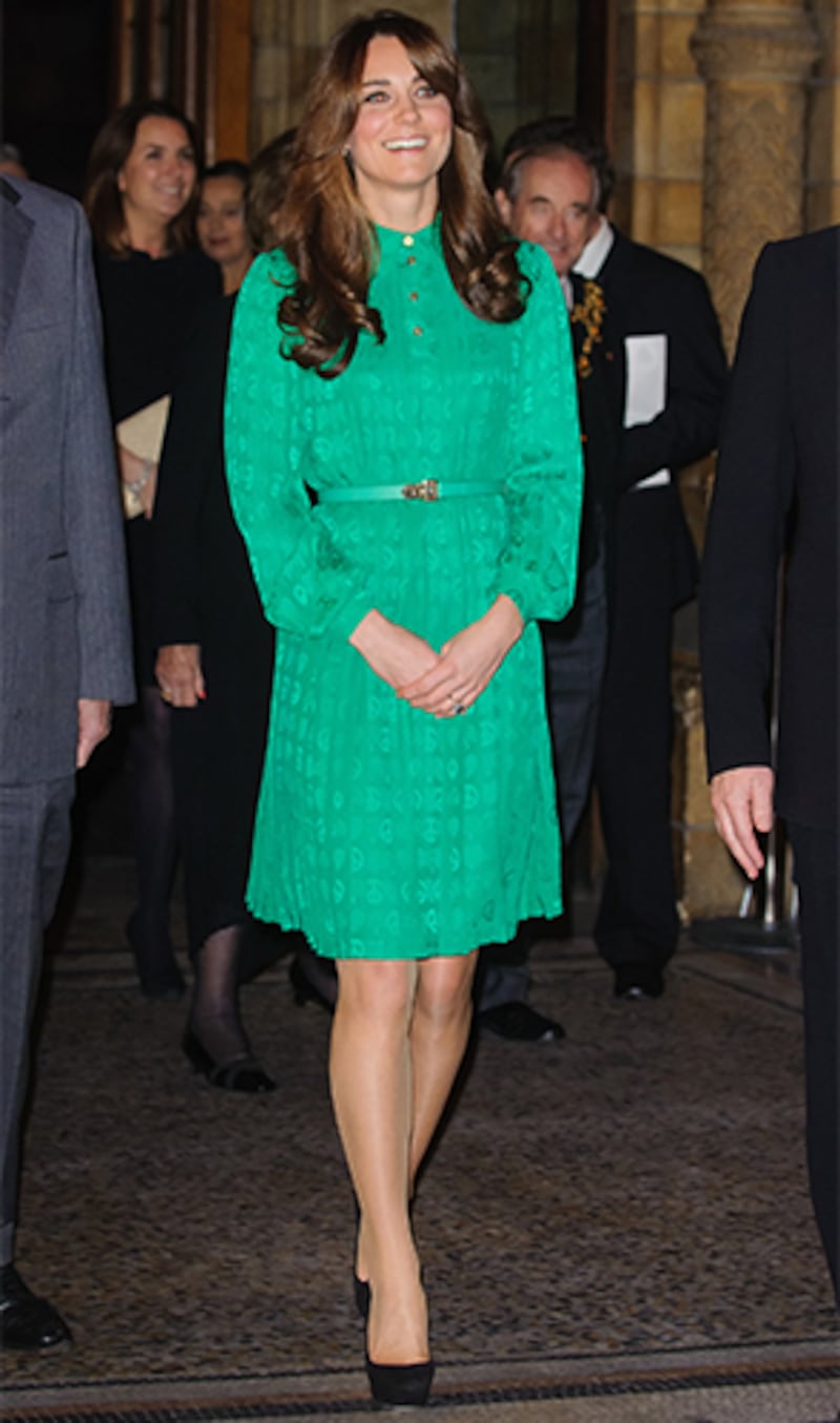 galleries/2010/12/10/kate-middleton-lookbook/middleton_green_tdyxst