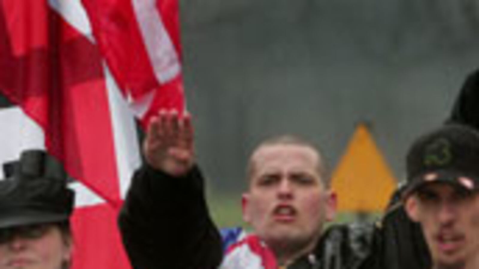 articles/2009/11/07/stopping-the-next-mcveigh/verini-wingnuts_59266_jdfwul