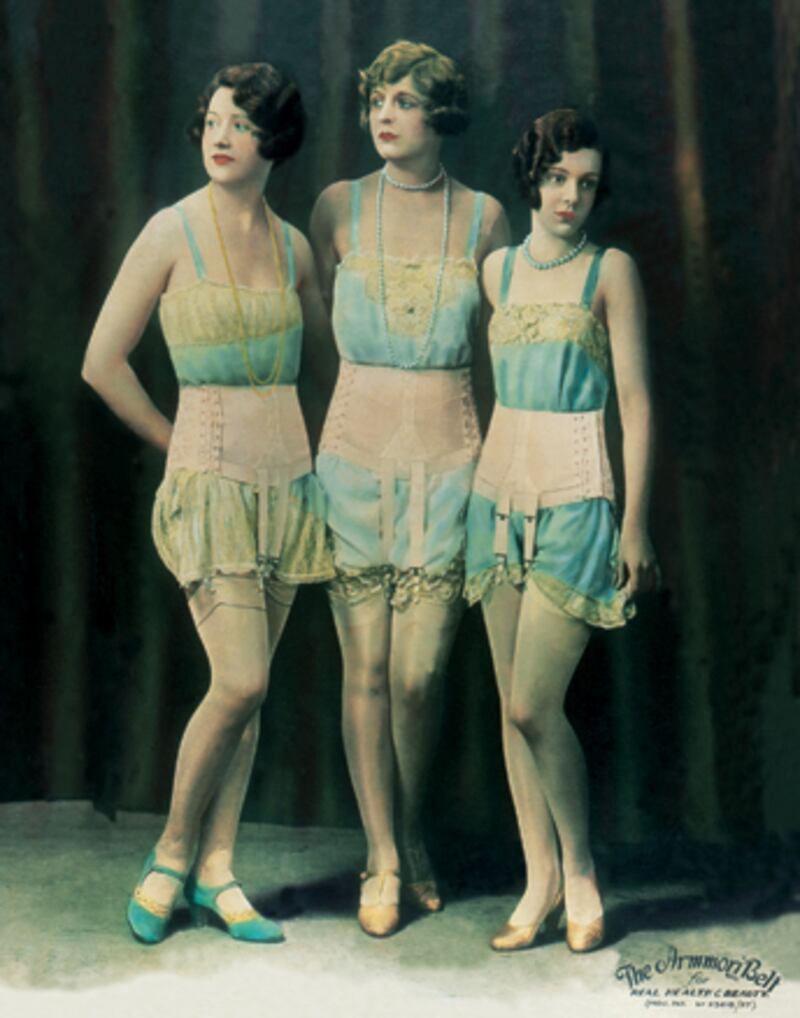 galleries/2009/06/17/the-evolution-of-underwear/fashion-underwear-11_ydxcmi