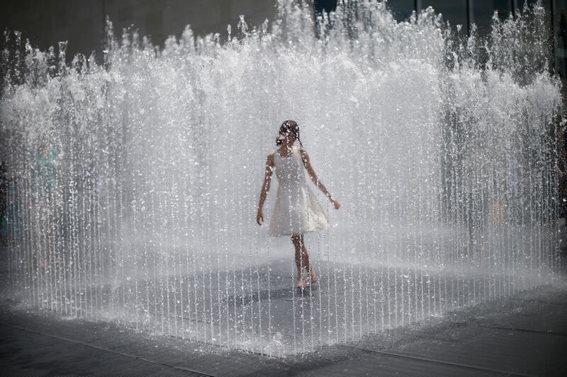 galleries/2014/03/22/splash-around-it-s-world-water-day-photos/130321-world-water1-tease_v8uawx